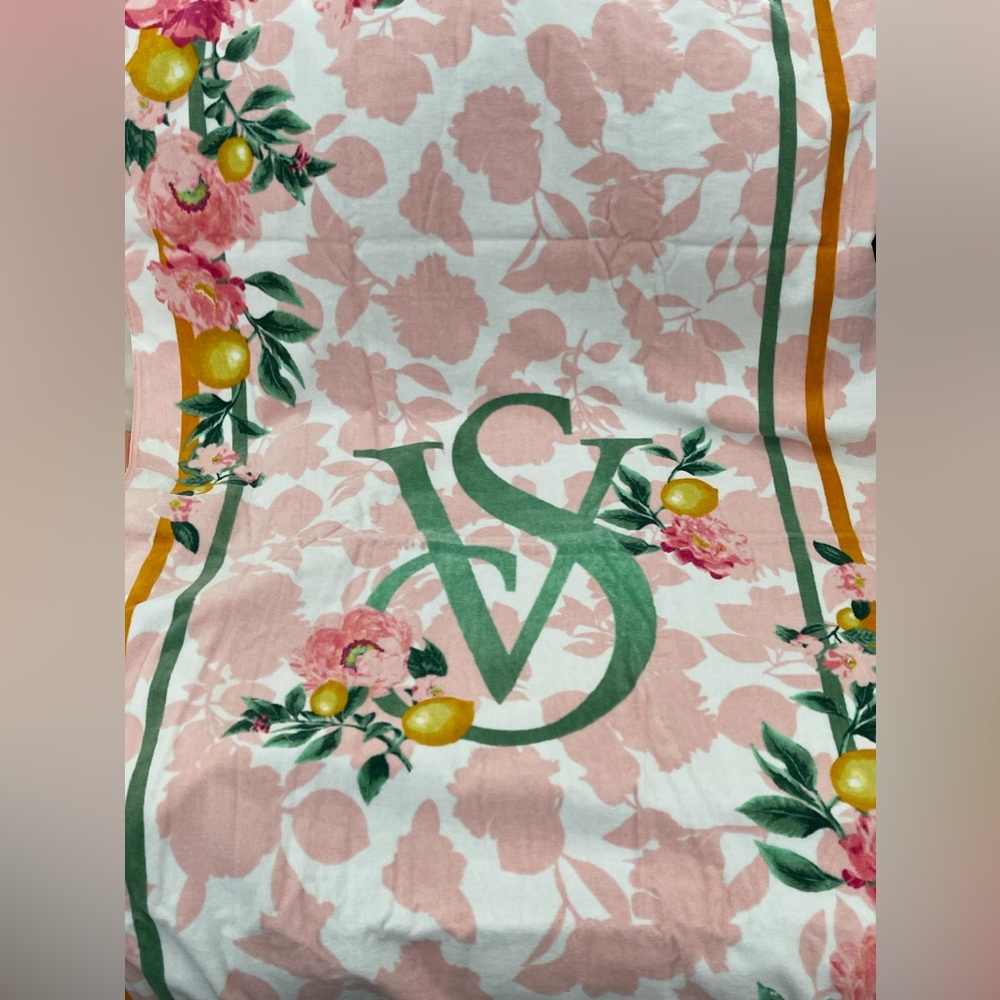 Victoria's Secret Bombshell Sundrenched Cotton Canvas Tote and beach tow… - Picture 4 of 14